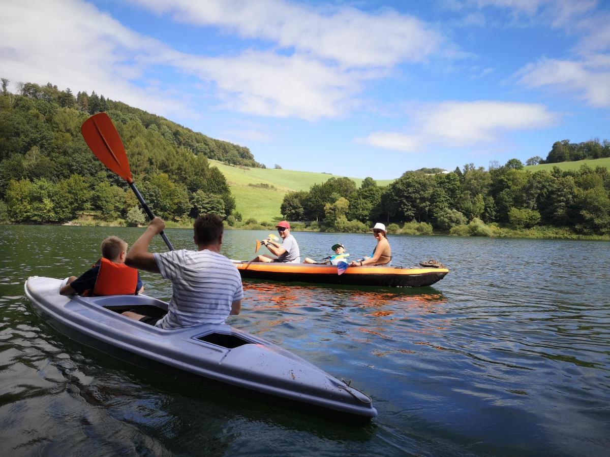 Ferienhaus Lena Im Sauerland Direkt Am Hennesee 梅舍德 外观 照片